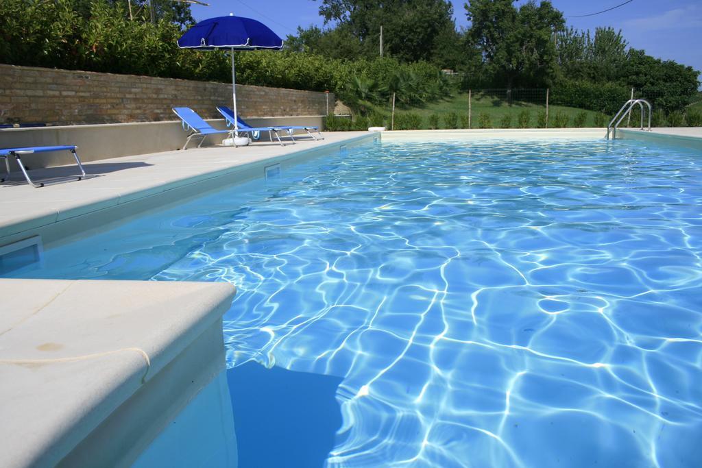 Hotel Agriturismo Fara Montegiorgio Habitación foto
